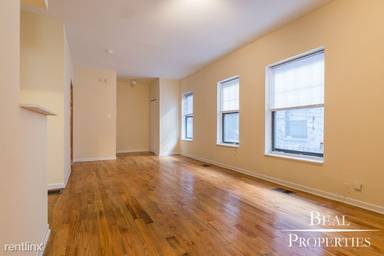 Main picture of 654-64 W Cornelia Ave