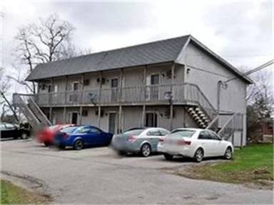 Main picture of 402 N Iowa St