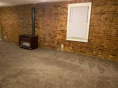 Main picture of 313 Main St