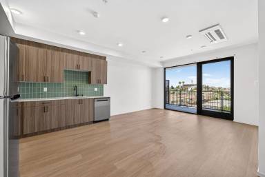 Main picture of 4080 32nd St