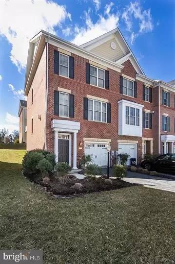 Main picture of 103 Hearth Ct