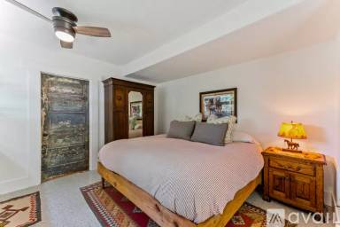Main picture of 801 Lipan Dr