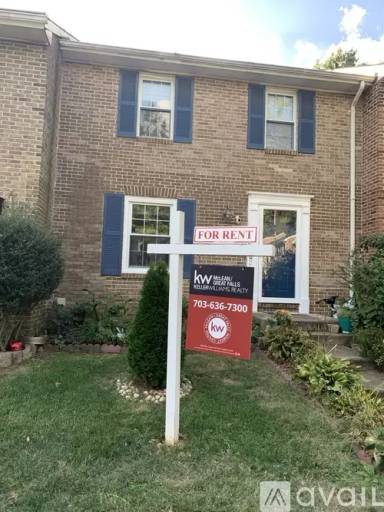 Main picture of 7050 Leewood Forest Dr