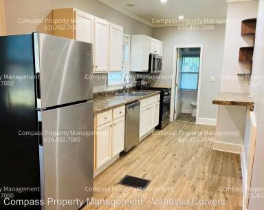 Main picture of 1054 Crosby St NW
