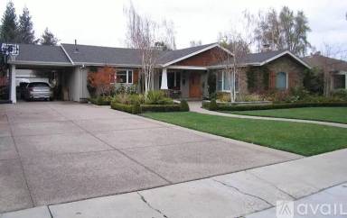 Main picture of 155 Bland Ave