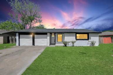 Main picture of 4710 Beechaven St