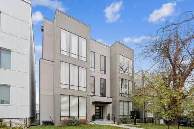 Main picture of 517 Montana Ave NE