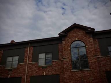 Main picture of Oak Park Apartments - Unit 14