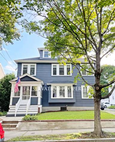 Main picture of 44 Washburn Ave
