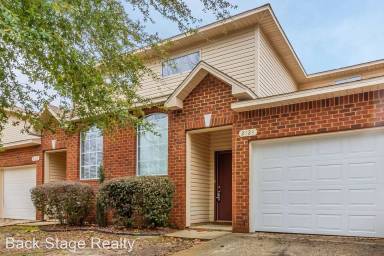 Main picture of 2124 Hadleigh Hills Ct