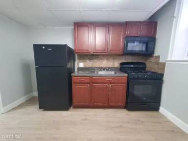 Main picture of 1 Britton St