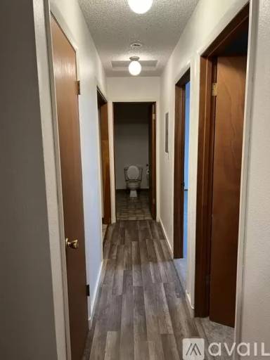 Main picture of 1607 W Olive St