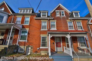 Main picture of 536 Montclair Ave