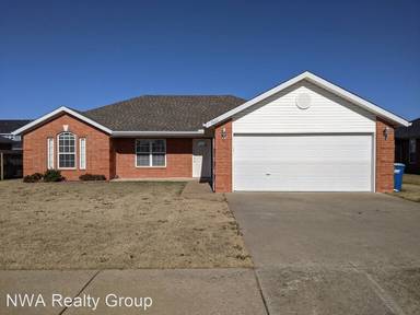 Main picture of 2406 SW 19th St
