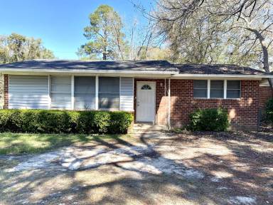 Main picture of 706 Wilson Ave