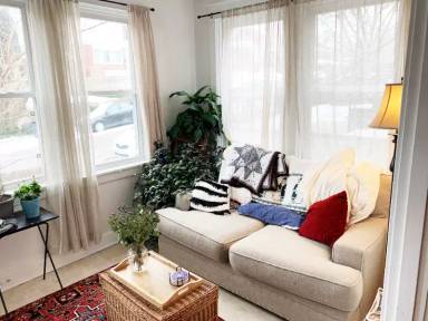 Main picture of 624 Hastings St