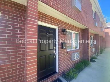 Main picture of 2590 N Carson St