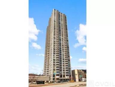 Main picture of 1971 N Lincoln Ave