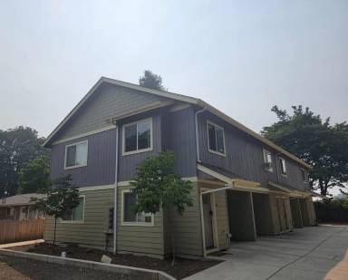 Main picture of 290 Foch St