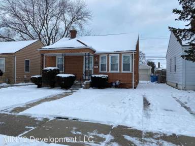 Main picture of 21183 Dexter Blvd