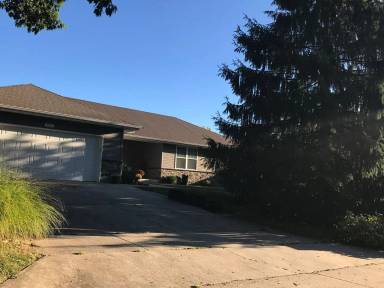 Main picture of 923 E Evans St