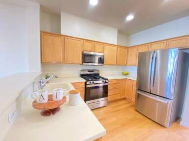 Main picture of 32 Creekside Ln