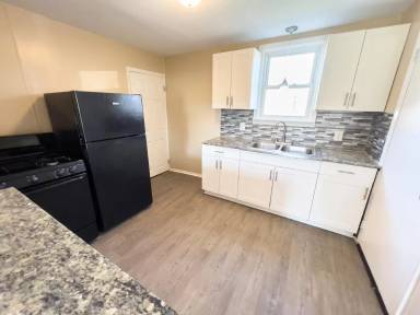 Main picture of 347 Liberty Ct