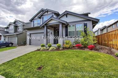 Main picture of 3627 NE Wurdemann Pl