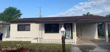 Main picture of 3743 NE 16th Ter