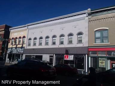Main picture of 1158 E Main St