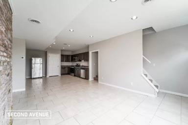 Main picture of 1800 Saint Patrick St