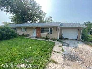 Main picture of 1375 Vandenburg Cir