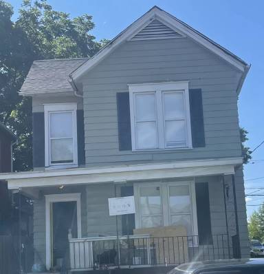 Main picture of 560 Pemberton St