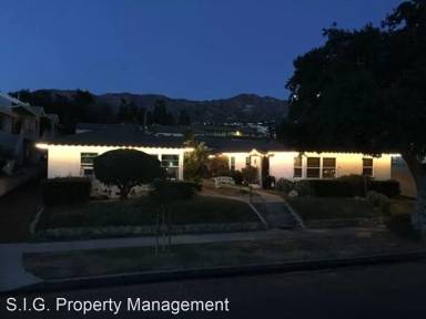 Main picture of 2219 1/2 Florencita Ave