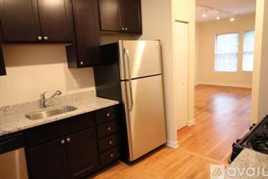 Main picture of 6930,6954,6971,6975 N Greenview Ave Apartments