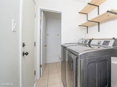 Main picture of 22609 Mariano St