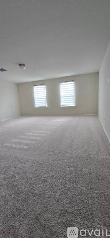 Main picture of 7320 Playa Xing