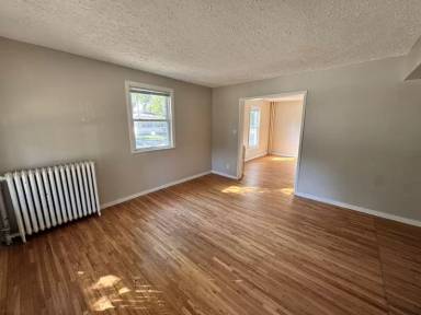 Main picture of 567 Livingston Ave