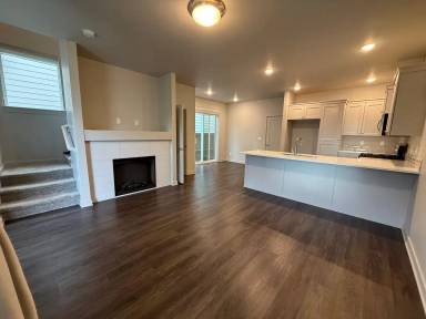 Main picture of 2366 NE Victor Pl