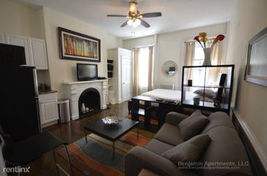 Main picture of 90 Charles St