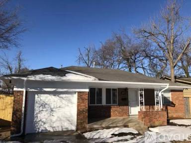 Main picture of 2417 NW 50th St