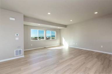 Main picture of 936 Longspur Ln