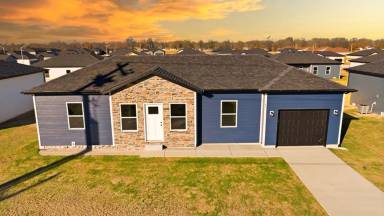Main picture of 1722 Southwest St