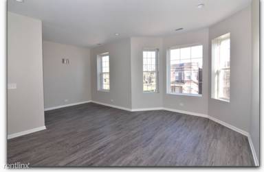 Main picture of 6430 S Vernon Ave