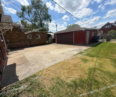 Main picture of 3640 Adams St
