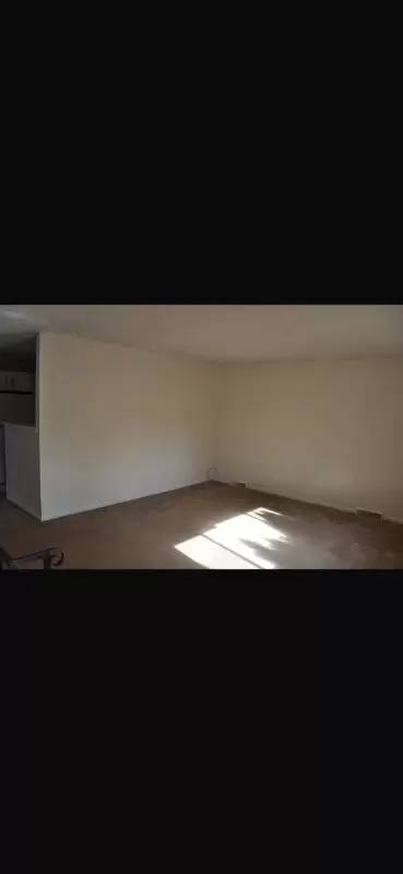 Main picture of 10251 Benton St
