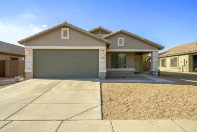 Main picture of 5426 W Magdalena Ln