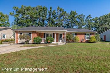 Main picture of 2513 Country Club Rd