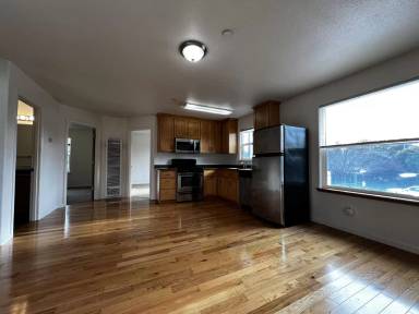 Main picture of 1660 Margo Ln