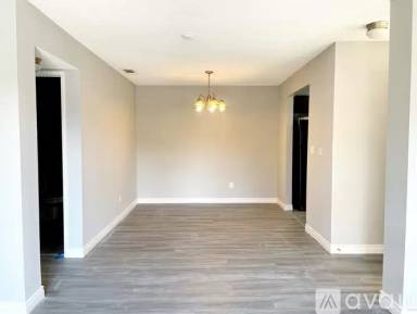 Main picture of 8315 Vineyard Ave